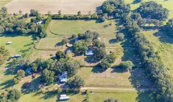 8425 NE 33 Ct, Anthony, FL 32617