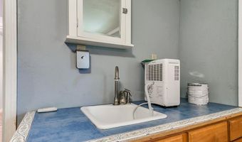 4604 N Peniel Ave, Bethany, OK 73008