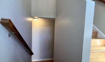 19 W Shore Ave, Manchester, NH 03109