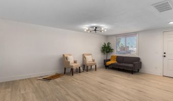 830 S GREENLEAF Ln, Avondale, AZ 85323