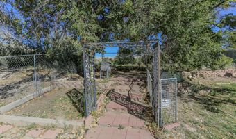 910 MOUNTAIN VIEW Dr, Aztec, NM 87410