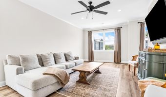 30 Mill Creek Ct, Bayville, NJ 08721