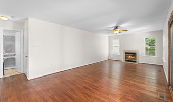 6425 GWINNETT Ln, Bowie, MD 20720