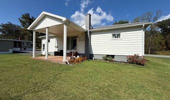 8075 Loop Rd, Alexandria, PA 16611