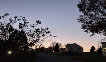 214 Hallock Dr, Abingdon, VA 24210