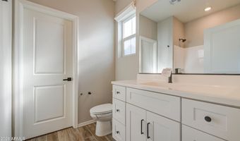 279 E MARKWOOD Dr, Chandler, AZ 85286