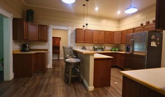 210 Hopkins, Alba, TX 75410