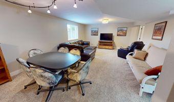 3218 Cullen Dr, Ames, IA 50010