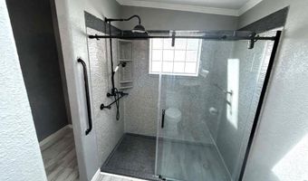 117 W Wapello St, Agency, IA 52530