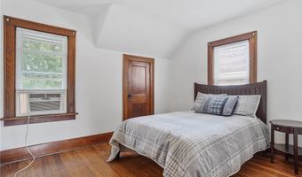 1110 Linden Ave, Akron, OH 44310