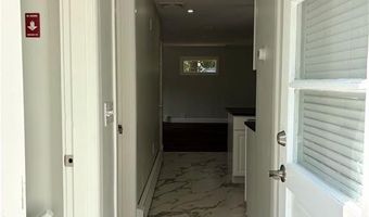 1 Colony Dr, Johnston, RI 02919