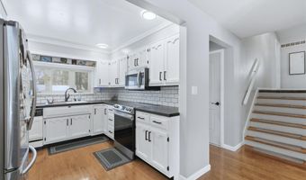 218 Iwo St, Auburn, IN 46706