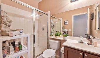 4925 Whisper Lake Ave, Las Vegas, NV 89131