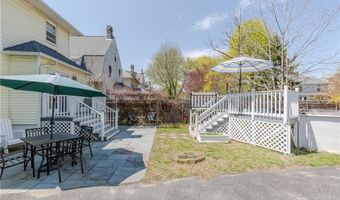 25 Rhodes Ave, Cranston, RI 02905