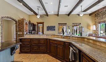 417 Willow Glen Dr, El Paso, TX 79922
