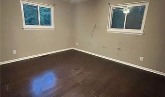 2 Powick Ln, Bella Vista, AR 72714