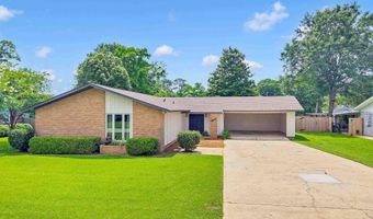 18 Rollins Pl, Atmore, AL 36502