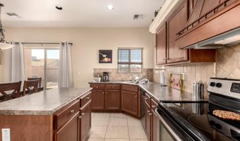 10334 W ARIVACA Dr, Arizona City, AZ 85123