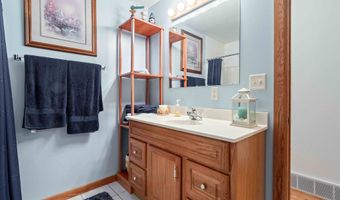 1809 S Badger Ct, Arkdale, WI 54613