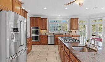 24176 SPRING MEADOW Cir, Aldie, VA 20105