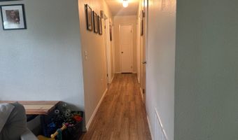 112 SW K St, Antlers, OK 74523