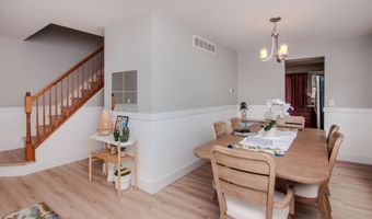 3244 Dunwoodie Rd, Ann Arbor, MI 48105