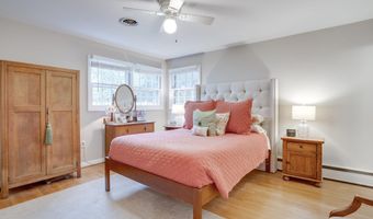 8605 VIRGINIA Ave, Annandale, VA 22003