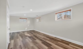 6307 COTTONWOOD Dr, Alexandria, VA 22310