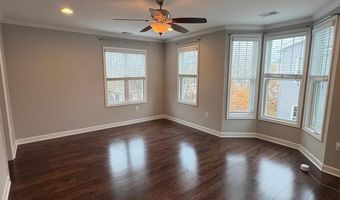 6445 FIRST St, Alexandria, VA 22312