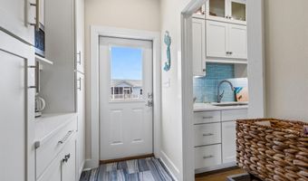 14 Tarpon St, Alligator Point, FL 32346