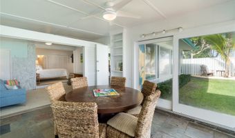 1276 Mokulua Dr, Kailua, HI 96734