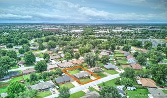 1708 Lawrence St, Bentonville, AR 72712