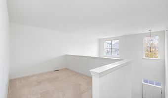 3858 GREEN St, Claymont, DE 19703