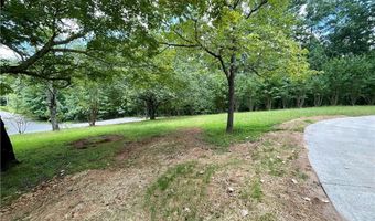 5098 Gwendolyn Ct NW, Acworth, GA 30101