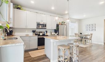 374 Pony Express Trl, Ault, CO 80610