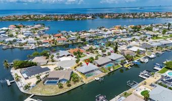 6305 COTTONWOOD Ln, Apollo Beach, FL 33572