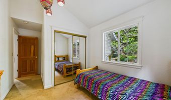 812 Diamond Dr, Arcata, CA 95521