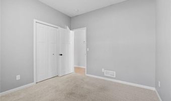 811 Morrison Ave, Annandale, MN 55302