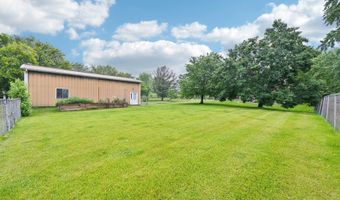 42280 N Center St, Antioch, IL 60002