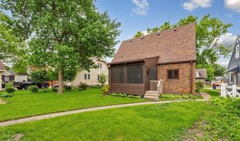 209 E Main St, Arlington, MN 55307