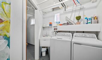 720 E 16TH St, Cheyenne, WY 82001