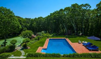 10 Pepperidge Ln, Amagansett, NY 11930