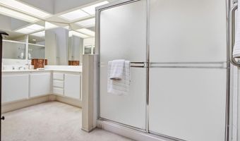 8925 Circle R View Ln, Escondido, CA 92026