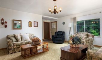 114 Pebbles Dr, Alkol, WV 25501