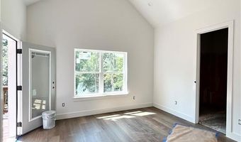 8 Stanton Cir, Bella Vista, AR 72714
