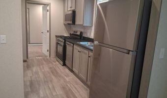 328 W. 53rd St 10, Anderson, IN 46013