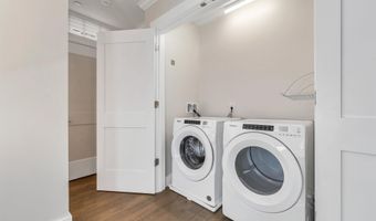 7 Longview Dr 105, Atkinson, NH 03811