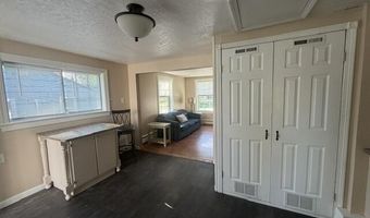 130 Thornton Rd, Bangor, ME 04401