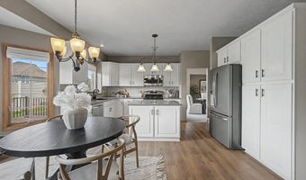 610 NE Bristol Dr, Ankeny, IA 50021