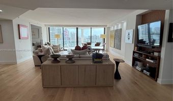 19500 E Turnberry Way 18D, Aventura, FL 33180